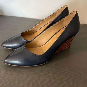 Franco Sarto Navy Wedge Pump Size 8